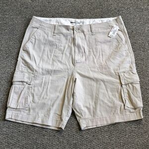 Reny's Beige Straight Built In Flex Cargo Pocket Shorts 40